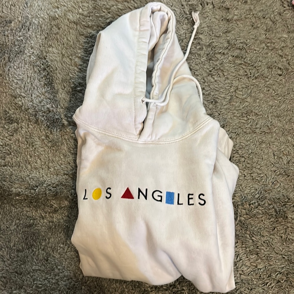Brandy Melville white los Angeles hoodie, one size.